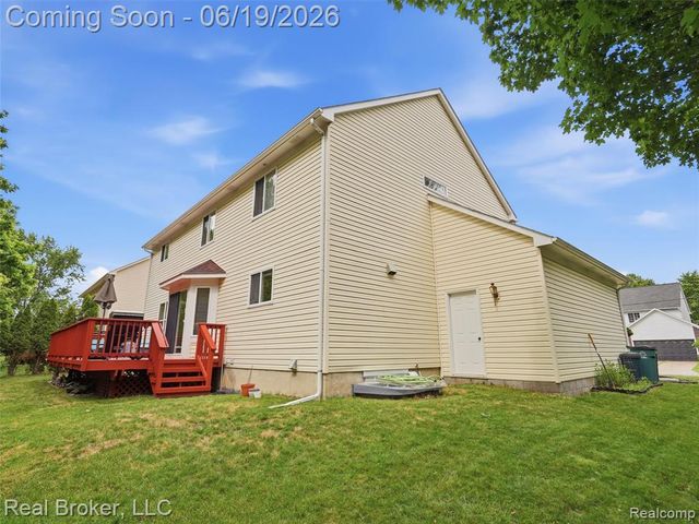 6729 Eckerman Drive, Troy, MI 48085