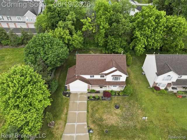 6729 Eckerman Drive, Troy, MI 48085