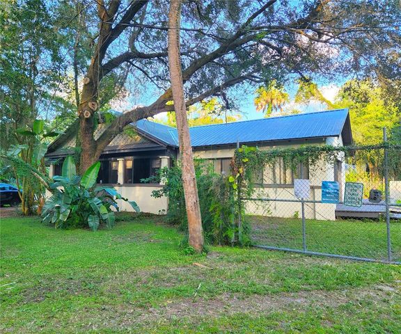7805 N 12TH STREET, Tampa, FL 33604