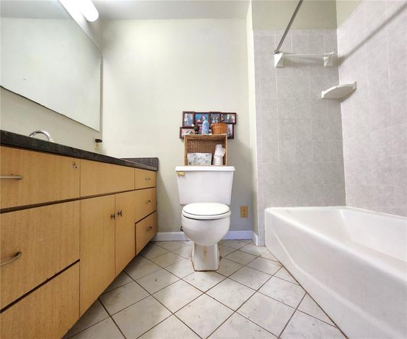 7805 N 12TH STREET, Tampa, FL 33604