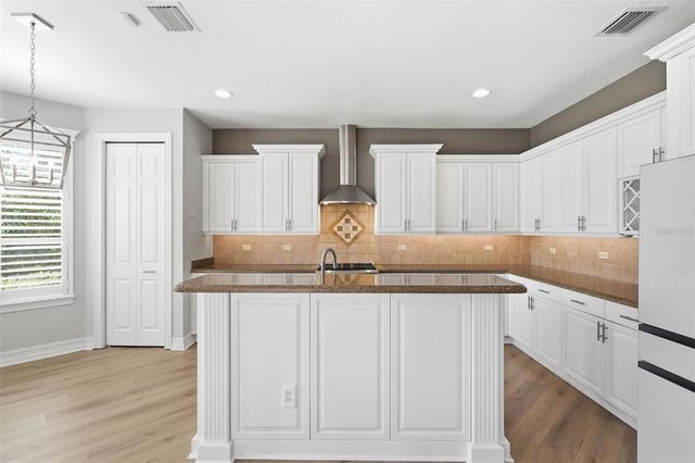 110 CURRY RISE COURT, Deland, FL 32724