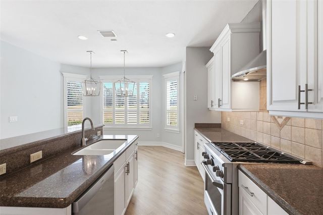 110 CURRY RISE COURT, Deland, FL 32724