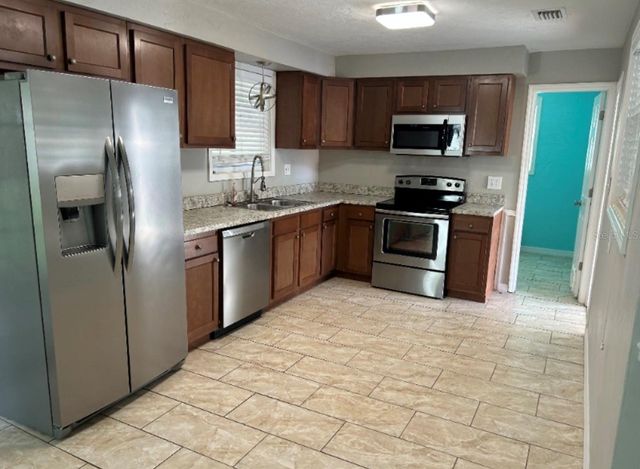 1431 SE 42ND PLACE, Gainesville, FL 32641