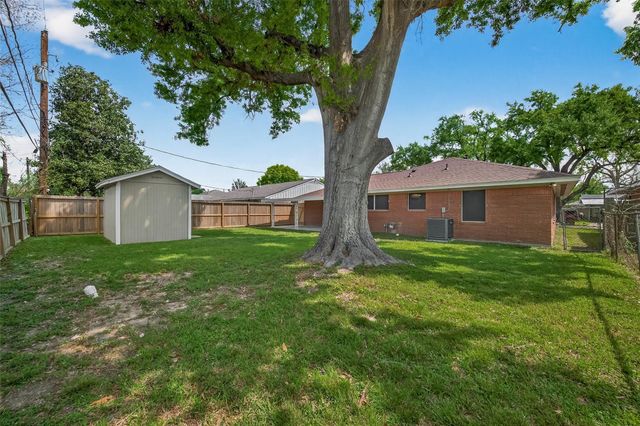 1312 Leneva Lane, Pasadena, TX 77502