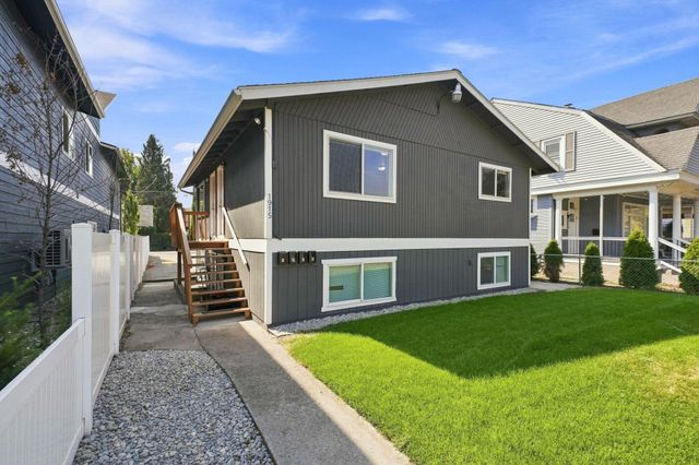1915 W Boone Ave, Spokane, WA 99201 property photo