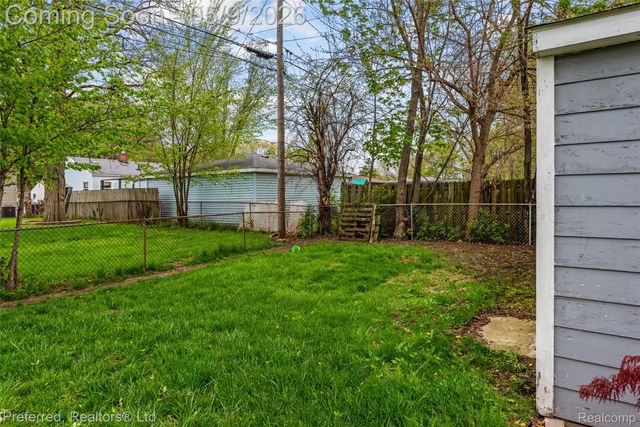 31536 Hazelwood Street, Westland, MI 48186