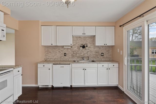 31536 Hazelwood Street, Westland, MI 48186