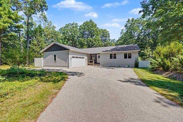 8270 Sheridan Street, Montague, MI 49437