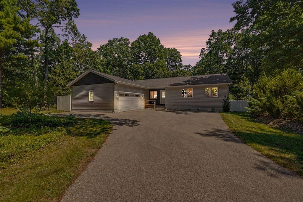 8270 Sheridan Street, Montague, MI 49437