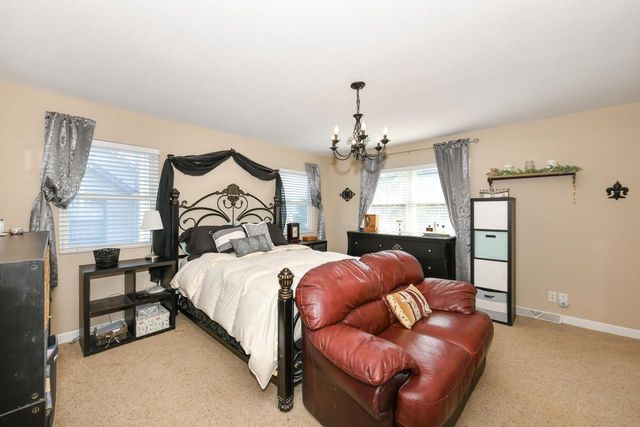 2819 Frontier DRIVE, Racine, WI 53404