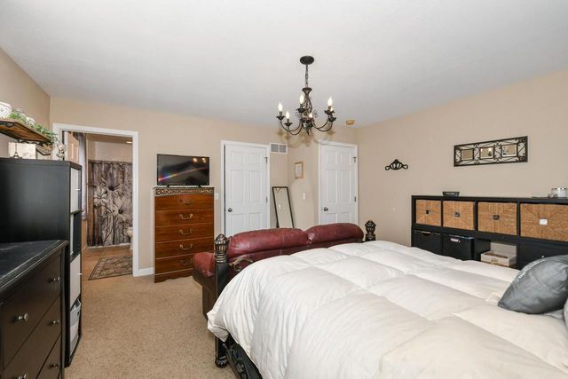 2819 Frontier DRIVE, Racine, WI 53404