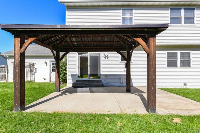 2819 Frontier DRIVE, Racine, WI 53404