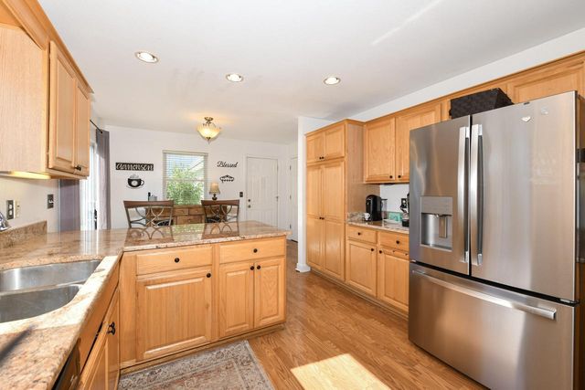2819 Frontier DRIVE, Racine, WI 53404