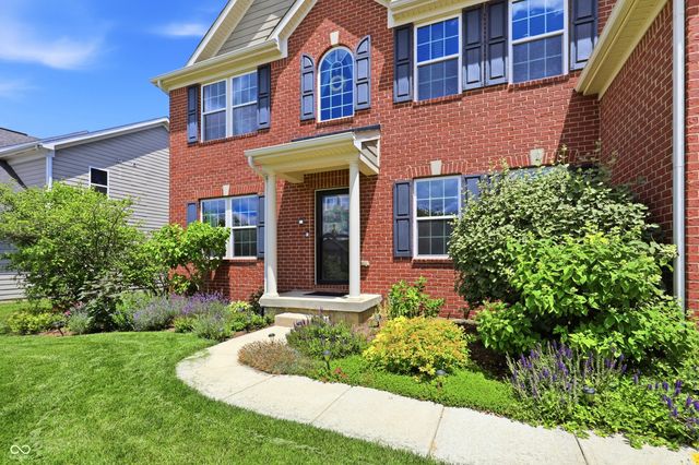 5825 Somerset Boulevard E, Bargersville, IN 46106