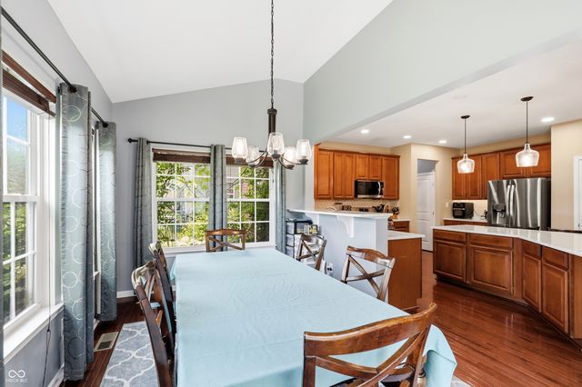 5825 Somerset Boulevard E, Bargersville, IN 46106