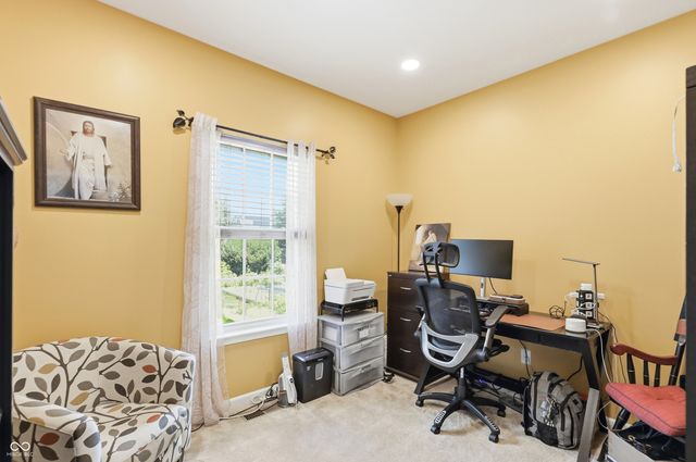 5825 Somerset Boulevard E, Bargersville, IN 46106