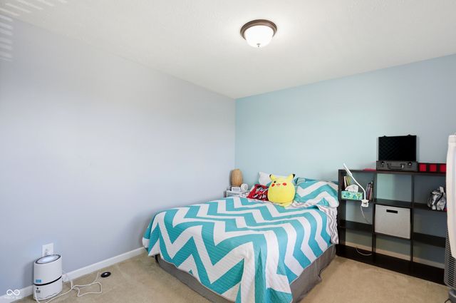5825 Somerset Boulevard E, Bargersville, IN 46106