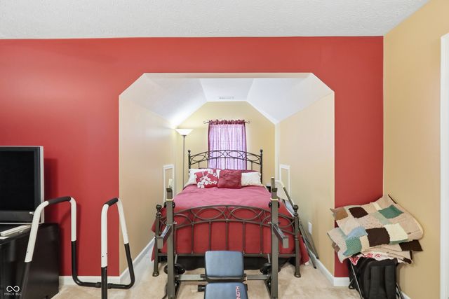 5825 Somerset Boulevard E, Bargersville, IN 46106