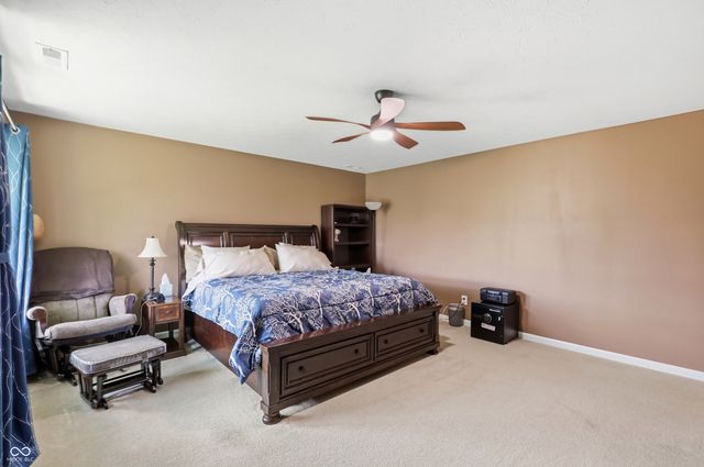 5825 Somerset Boulevard E, Bargersville, IN 46106