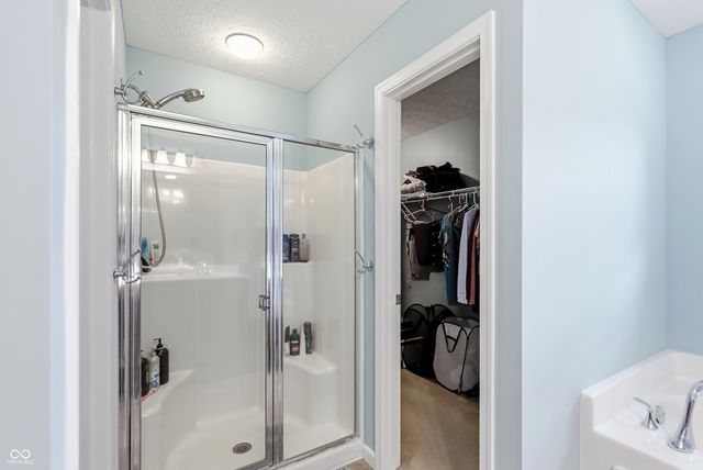 5825 Somerset Boulevard E, Bargersville, IN 46106