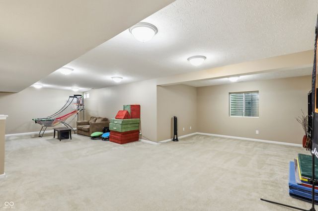 5825 Somerset Boulevard E, Bargersville, IN 46106