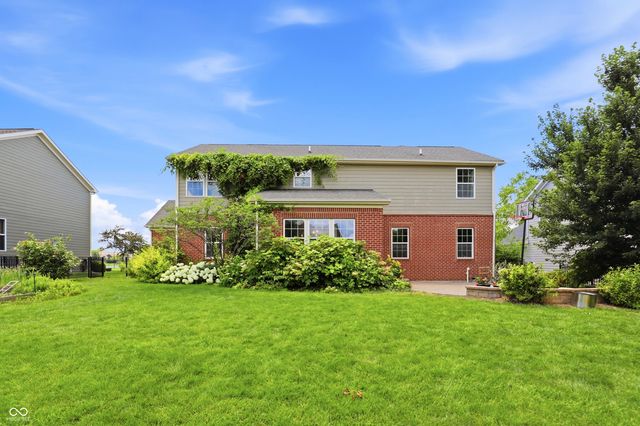 5825 Somerset Boulevard E, Bargersville, IN 46106