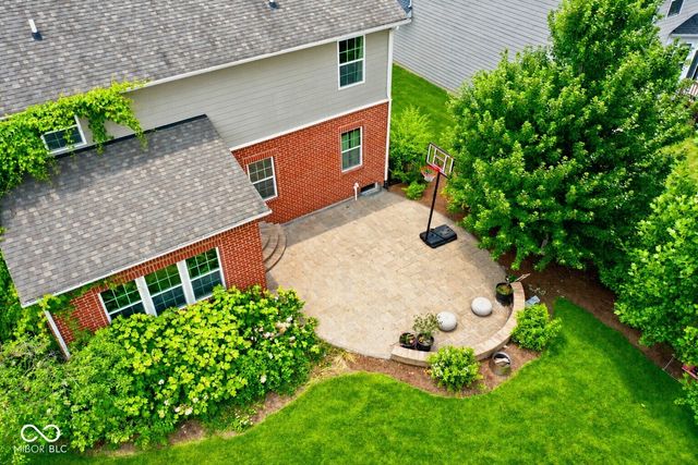 5825 Somerset Boulevard E, Bargersville, IN 46106