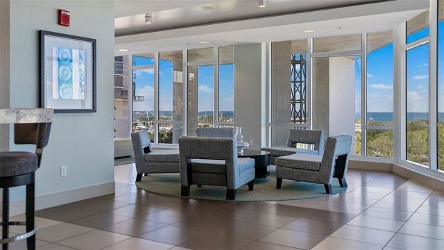 175 1ST STREET S 406, St Petersburg, FL 33701