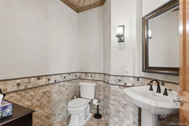 6732 Vista Lodge Loop, Castle Pines, CO 80108