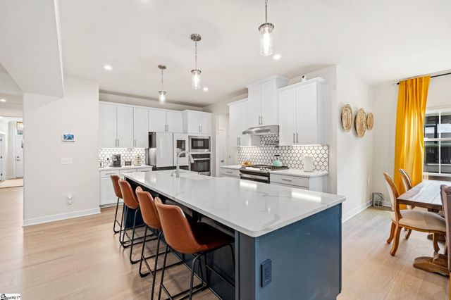 425 Oswego Court, Greenville, SC 29607