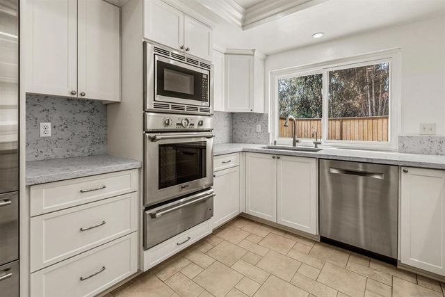 11080 Briarcliff, San Diego, CA 92131