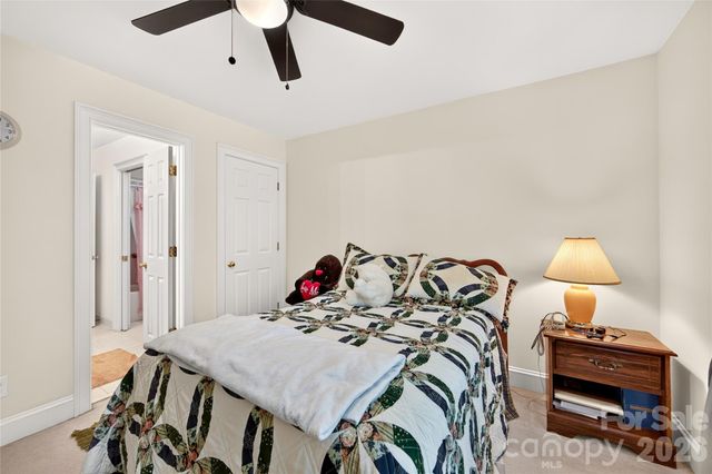 3517 Wylie Meadow Lane, Charlotte, NC 28269