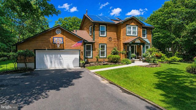 4 WHITEWATER LN, Egg Harbor Township, NJ 08234