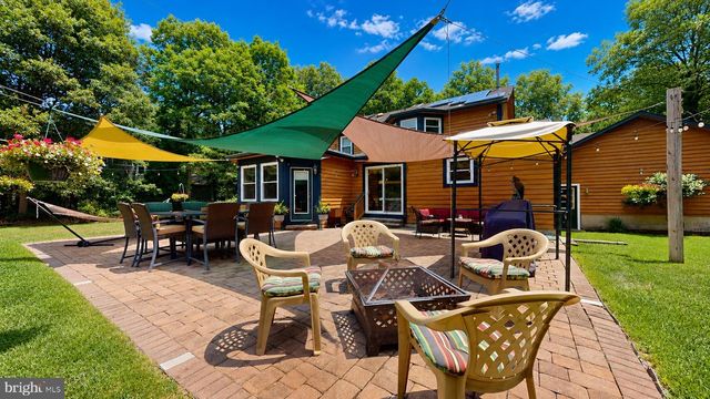 4 WHITEWATER LN, Egg Harbor Township, NJ 08234