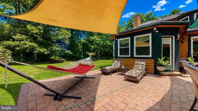 4 WHITEWATER LN, Egg Harbor Township, NJ 08234