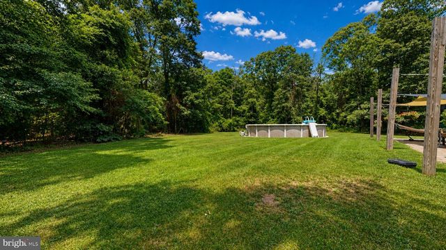 4 WHITEWATER LN, Egg Harbor Township, NJ 08234