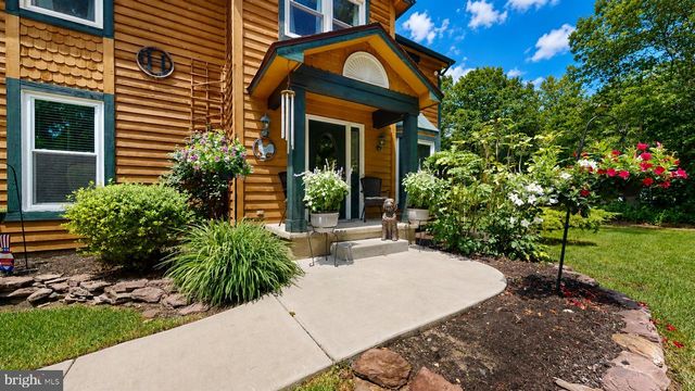 4 WHITEWATER LN, Egg Harbor Township, NJ 08234