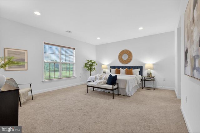87 EDRIS LANE, Mechanicsburg, PA 17050