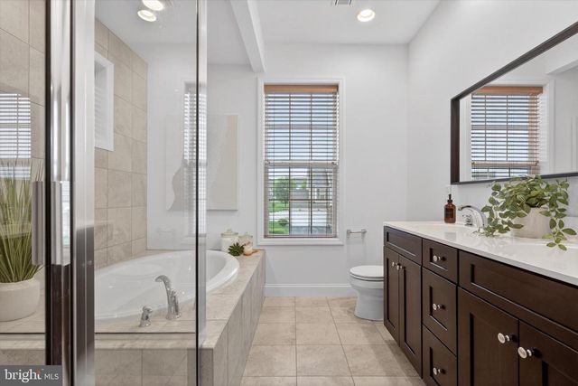 87 EDRIS LANE, Mechanicsburg, PA 17050