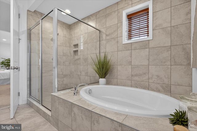 87 EDRIS LANE, Mechanicsburg, PA 17050
