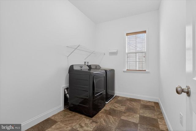 87 EDRIS LANE, Mechanicsburg, PA 17050