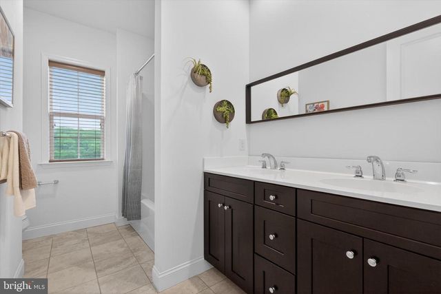 87 EDRIS LANE, Mechanicsburg, PA 17050