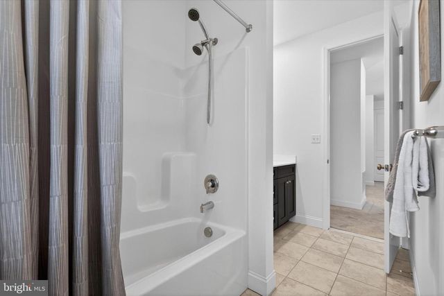 87 EDRIS LANE, Mechanicsburg, PA 17050