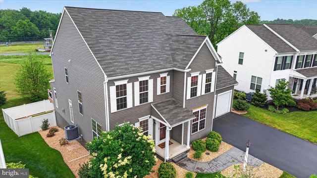 87 EDRIS LANE, Mechanicsburg, PA 17050