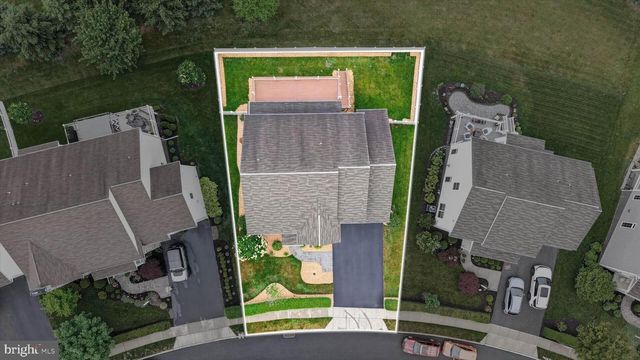 87 EDRIS LANE, Mechanicsburg, PA 17050