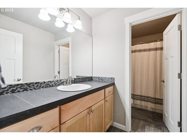 2460 HEATHER Way, Forest Grove, OR 97116