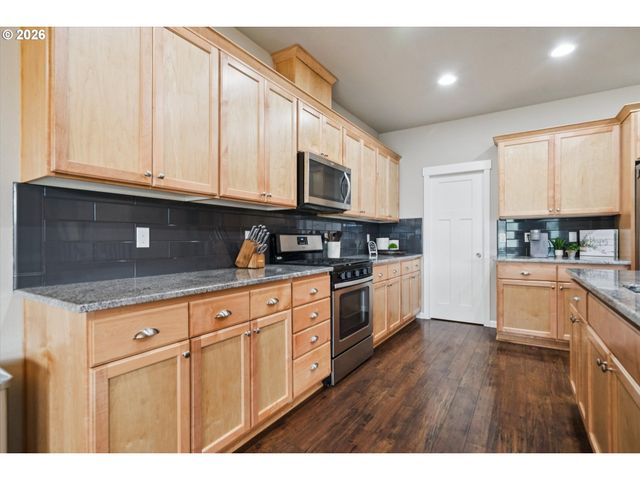 2460 HEATHER Way, Forest Grove, OR 97116