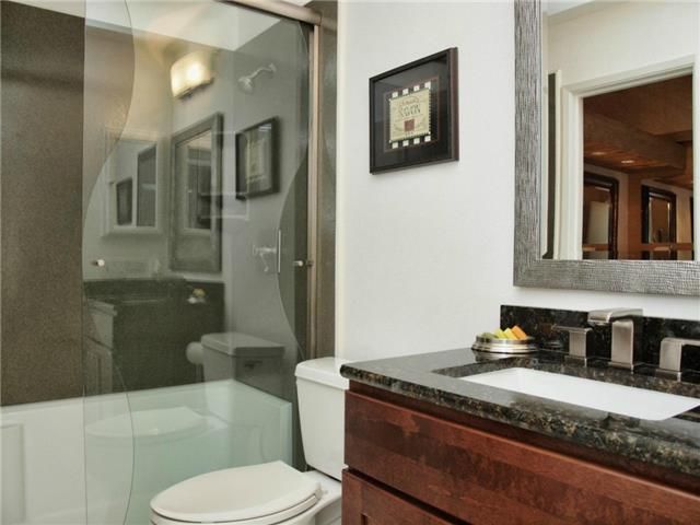 7122 Wood Hollow DR 10, Austin, TX 78731