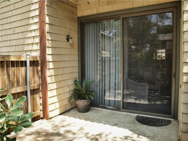 7122 Wood Hollow DR 10, Austin, TX 78731