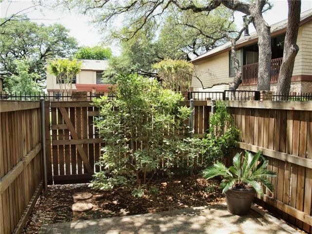 7122 Wood Hollow DR 10, Austin, TX 78731